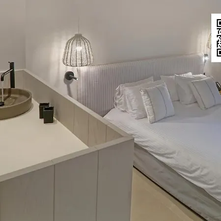 Zenon - Ideal For 14 People With A Spectacular View * Parikia (Paros)