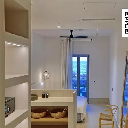 Zenon - Ideal For 14 People With A Spectacular View * Parikia (Paros)