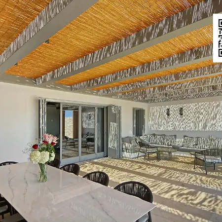Villa Zenon - Ideal For 14 People With A Spectacular View